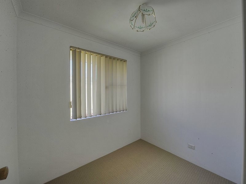 2/17 Stewart Street, Mandurah WA 6210