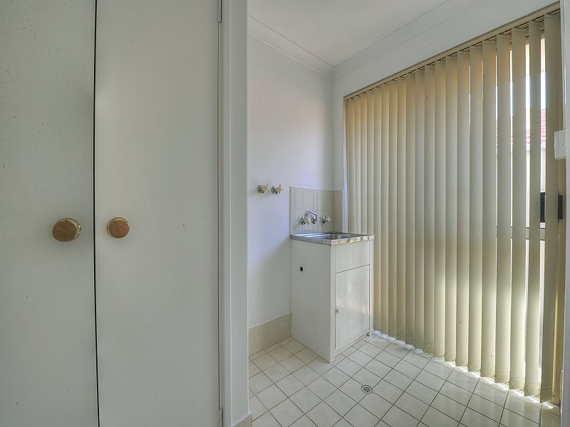 2/17 Stewart Street, Mandurah WA 6210