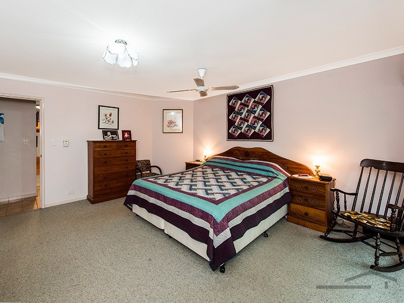 11 Fouracre Court, Stake Hill WA 6181
