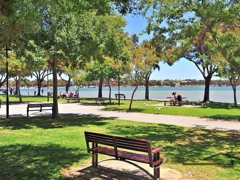 15A and B Elizabeth Street, Mandurah WA 6210