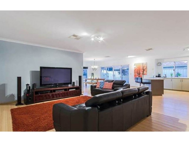 36 Yindana Blvd, Lakelands WA 6180