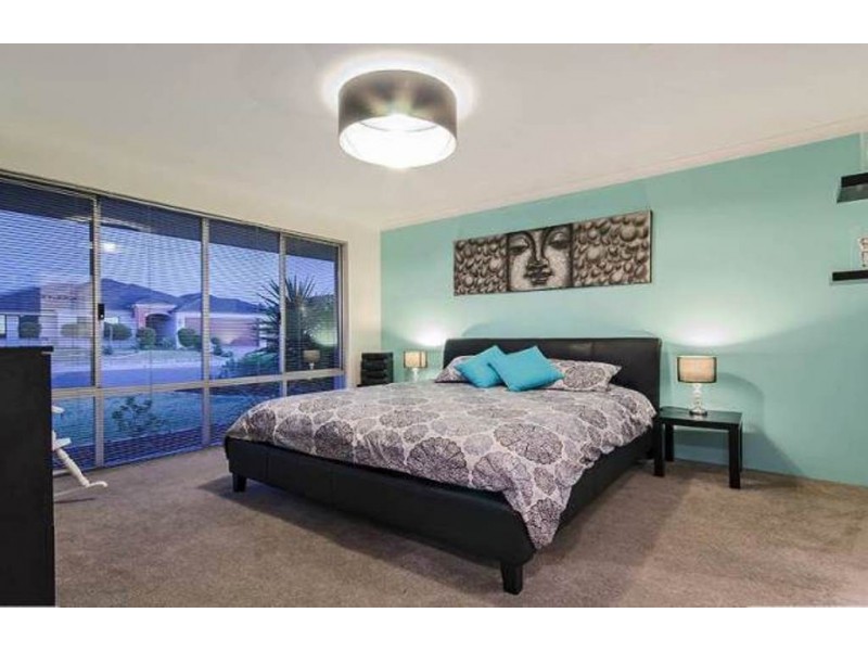 36 Yindana Blvd, Lakelands WA 6180