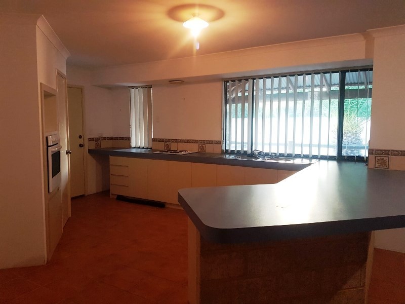 24 Cranbrook Crescent, Dawesville WA 6211