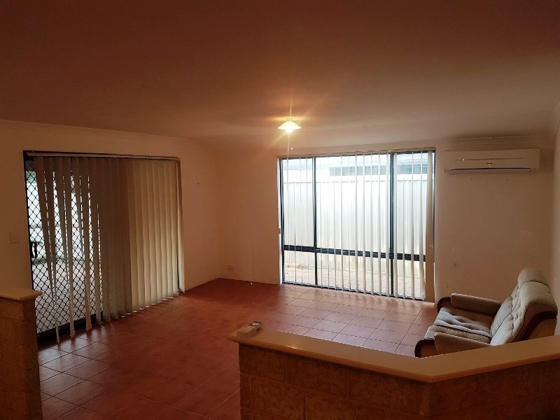 24 Cranbrook Crescent, Dawesville WA 6211