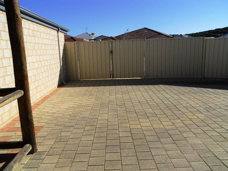 24 Cranbrook Crescent, Dawesville WA 6211