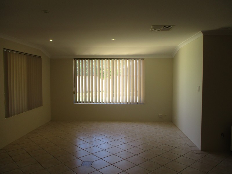 6 Pyrford Ramble, Erskine WA 6210