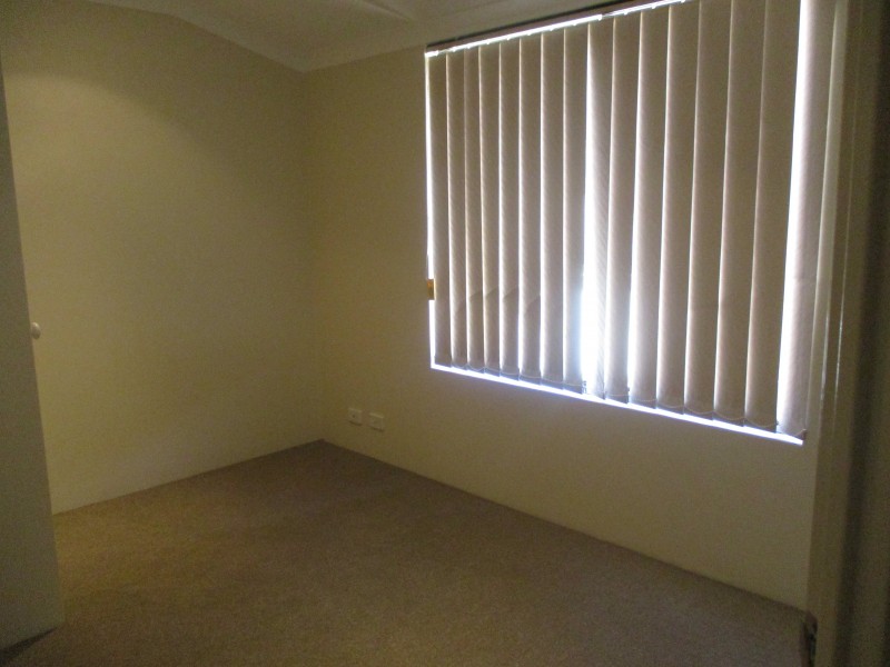 6 Pyrford Ramble, Erskine WA 6210