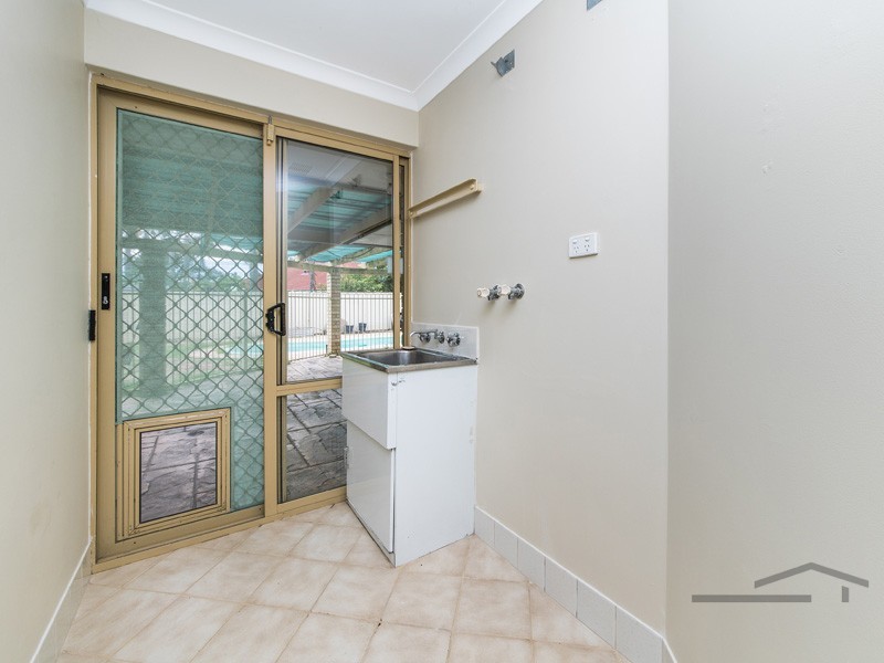 69 Coolibah Avenue, Dudley Park WA 6210