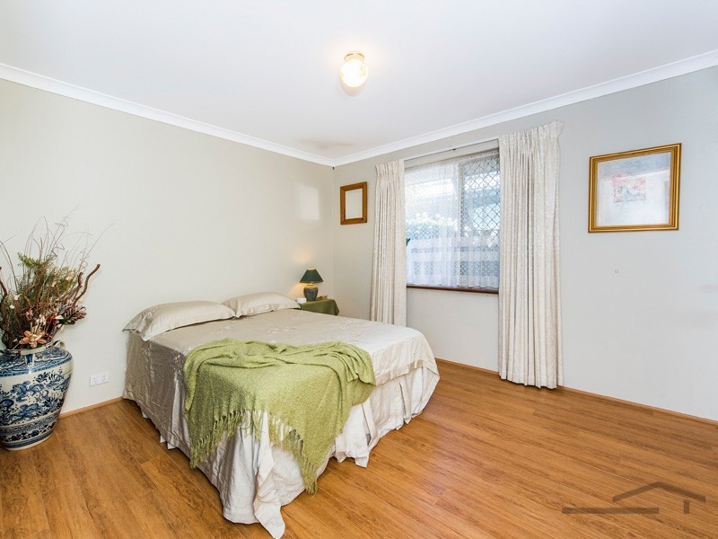 1B Briar Court, Greenfields WA 6210