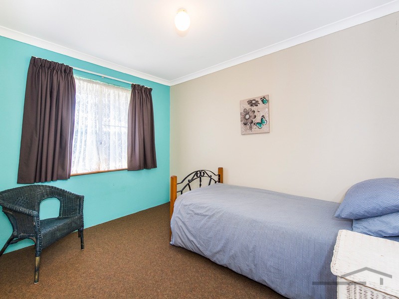 1B Briar Court, Greenfields WA 6210