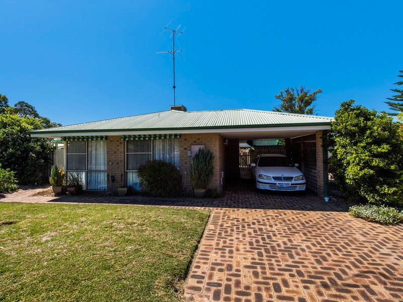 1B Briar Court, Greenfields WA 6210