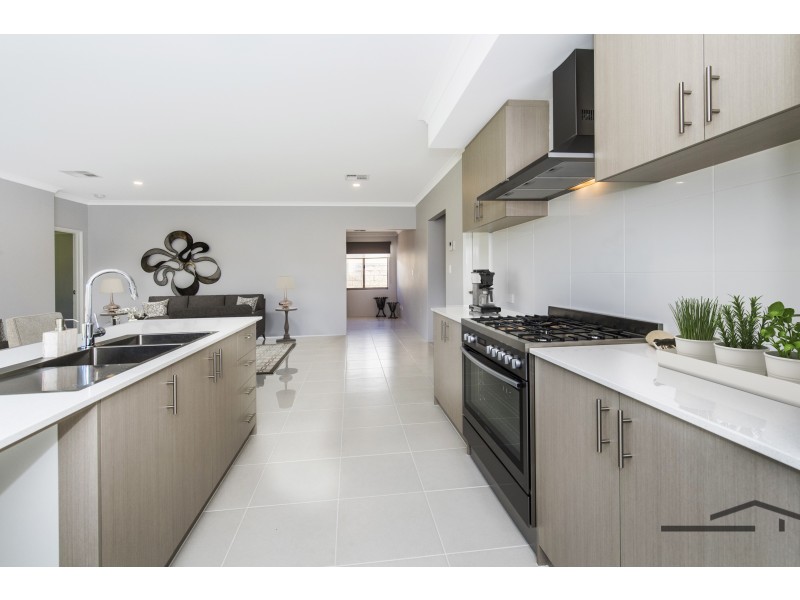 17 Caddadup Retreat, Dawesville WA 6211