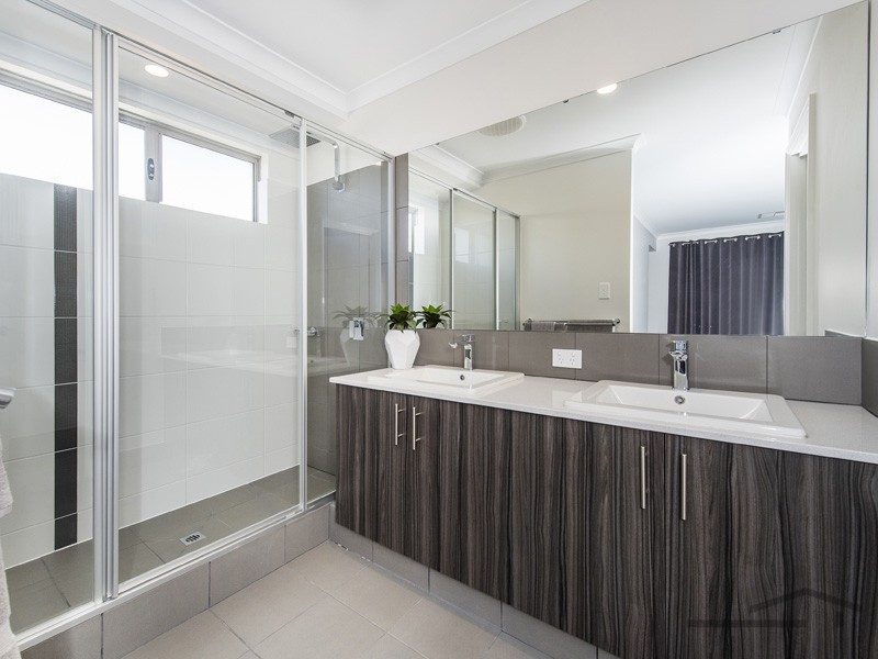 17 Caddadup Retreat, Dawesville WA 6211