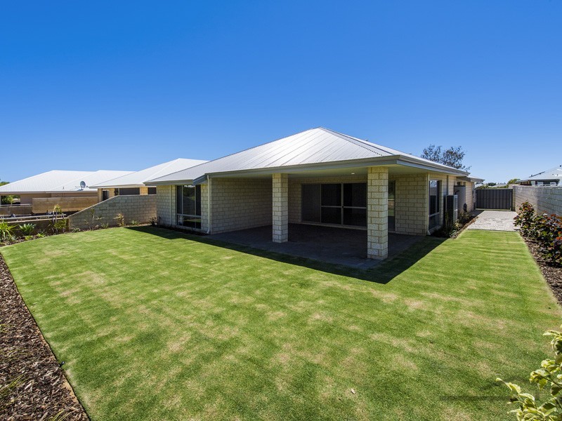 17 Caddadup Retreat, Dawesville WA 6211