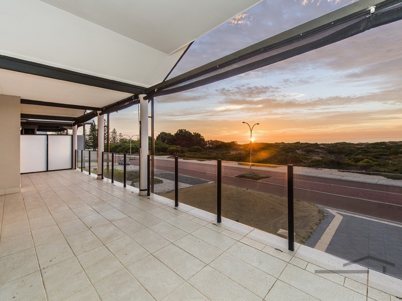 124 Foreshore Drive, Singleton WA 6175