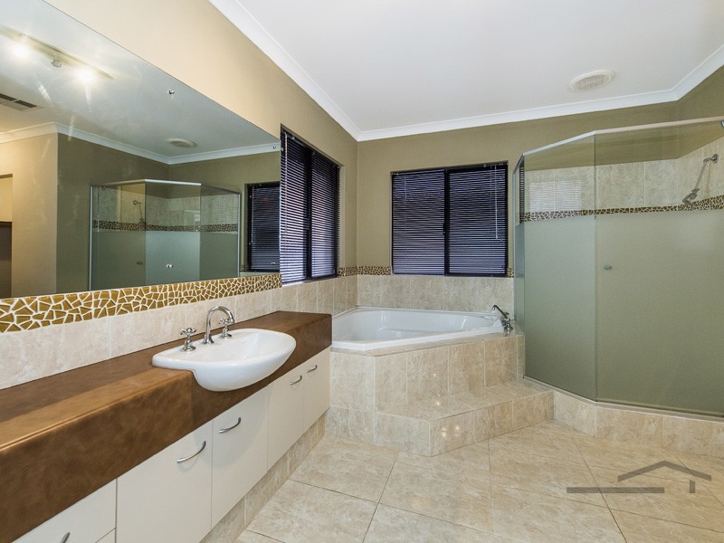 124 Foreshore Drive, Singleton WA 6175