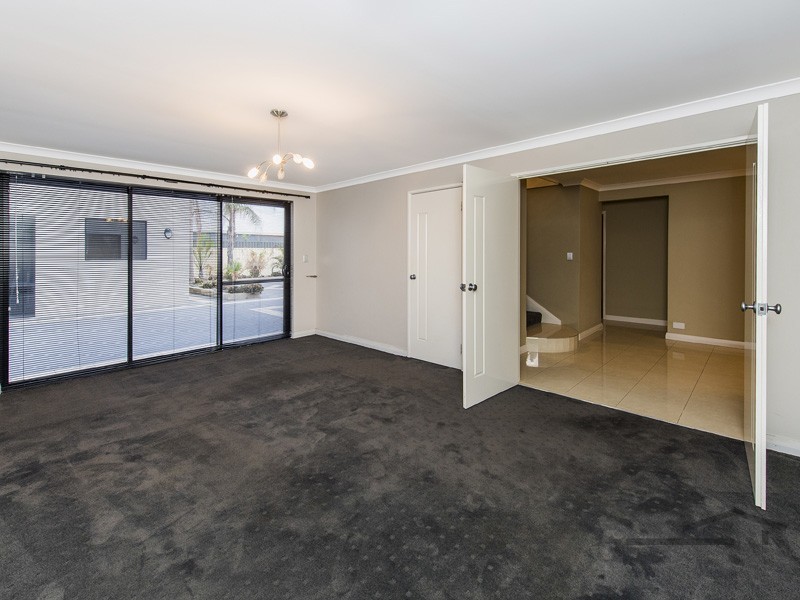 124 Foreshore Drive, Singleton WA 6175