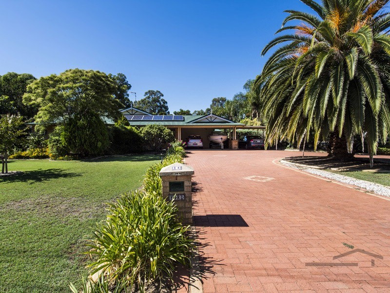 14 Victoria Circle, Greenfields WA 6210