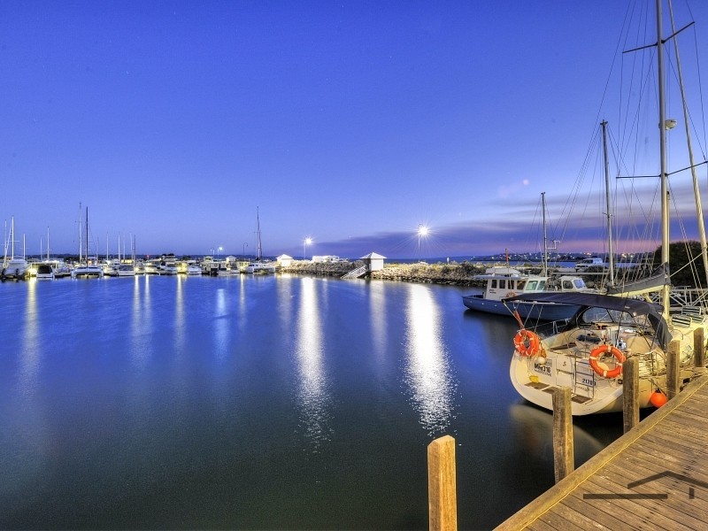 22 Mercedes Avenue, Falcon WA 6210