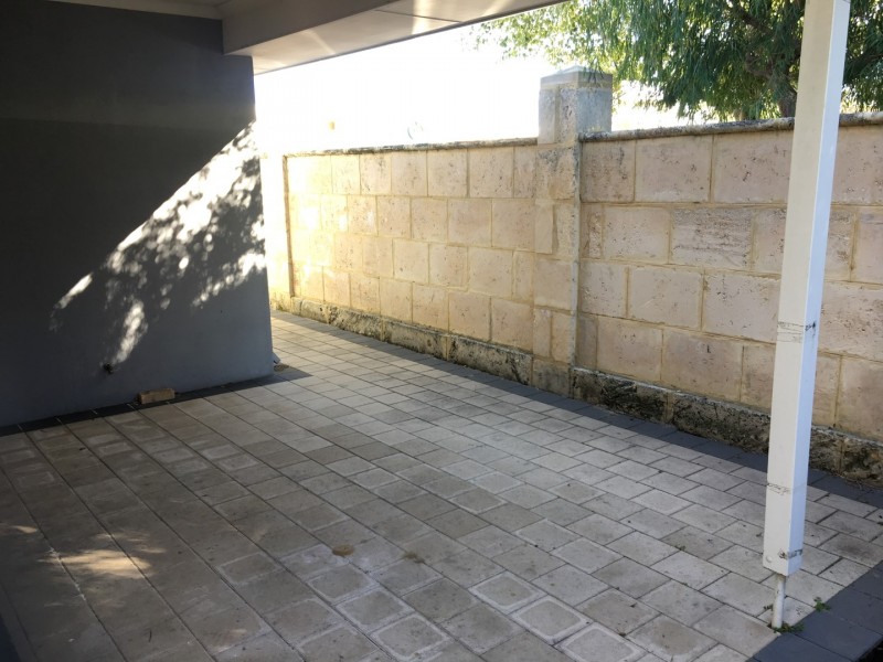 10 Illyarrie Avenue, Falcon WA 6210