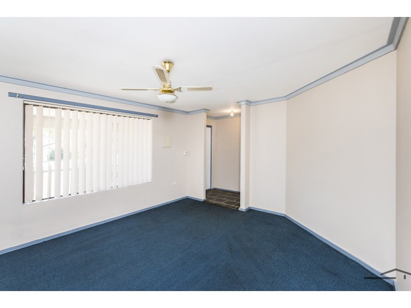 16 Harbord Avenue, Coodanup WA 6210
