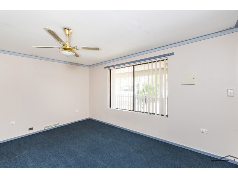 16 Harbord Avenue, Coodanup WA 6210
