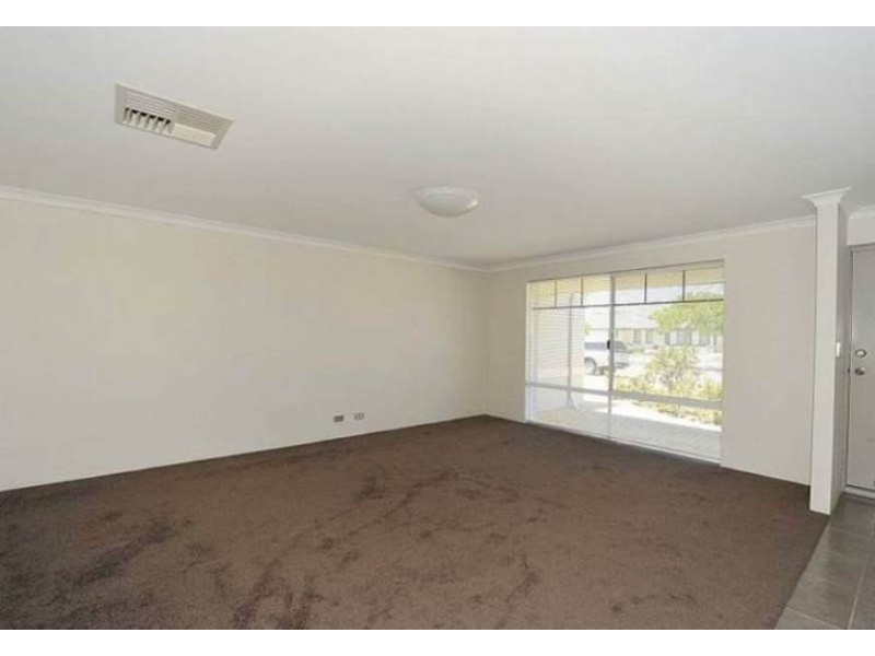 117 Meadow Springs Drive, Meadow Springs WA 6210