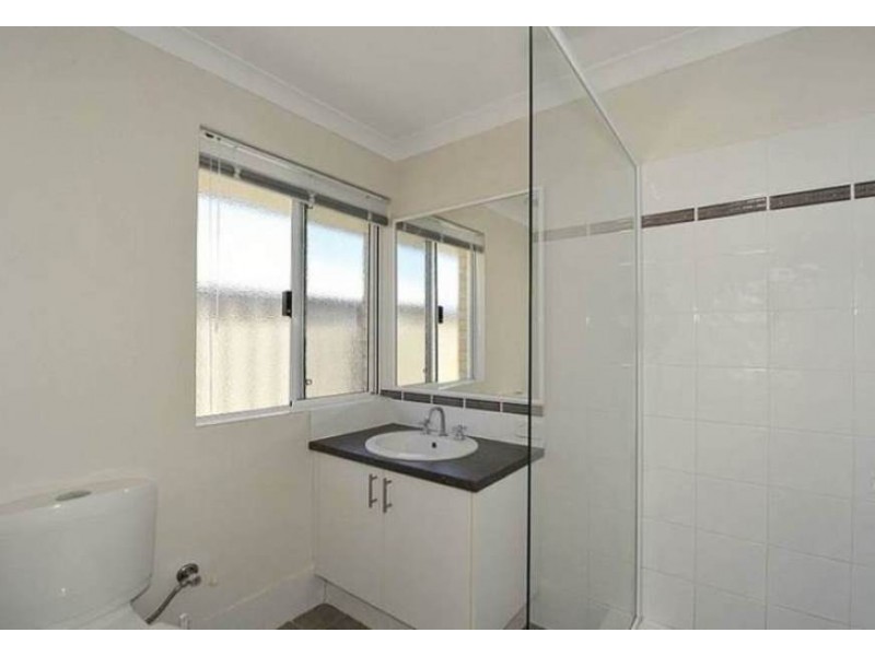 117 Meadow Springs Drive, Meadow Springs WA 6210