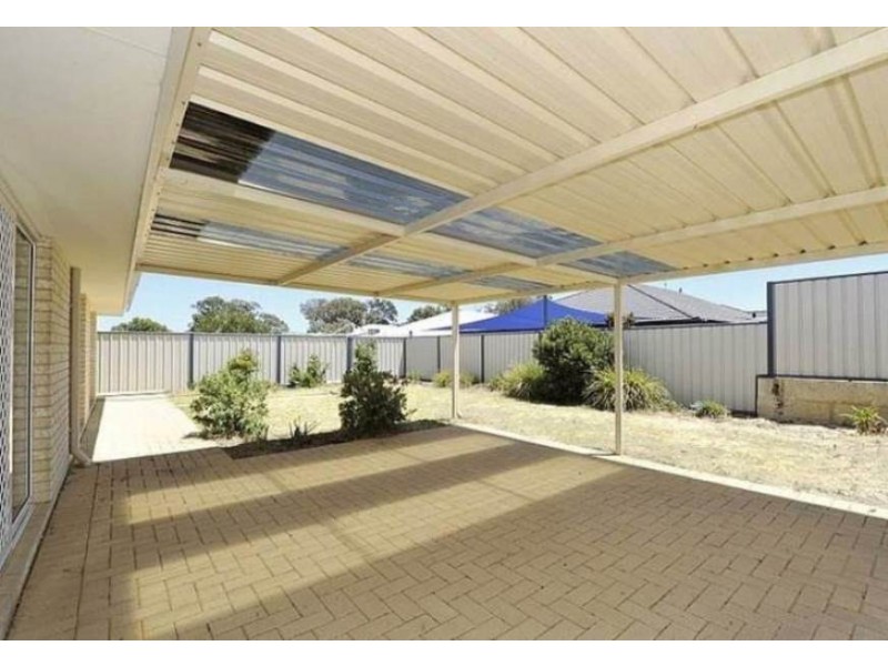 117 Meadow Springs Drive, Meadow Springs WA 6210