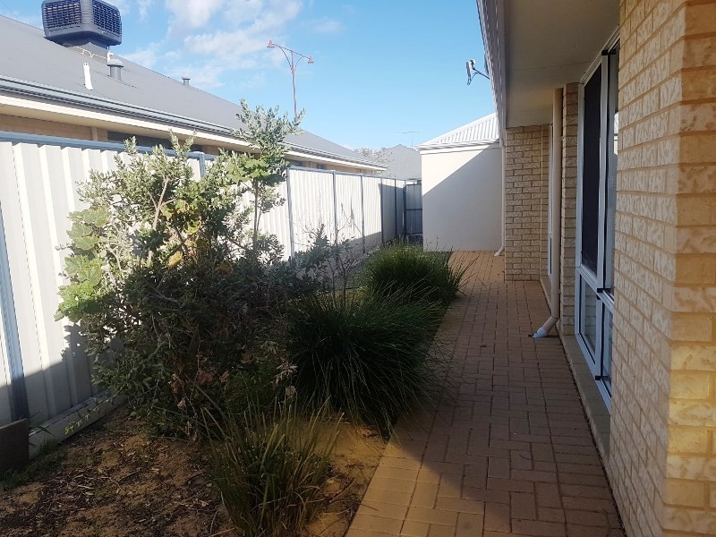 117 Meadow Springs Drive, Meadow Springs WA 6210