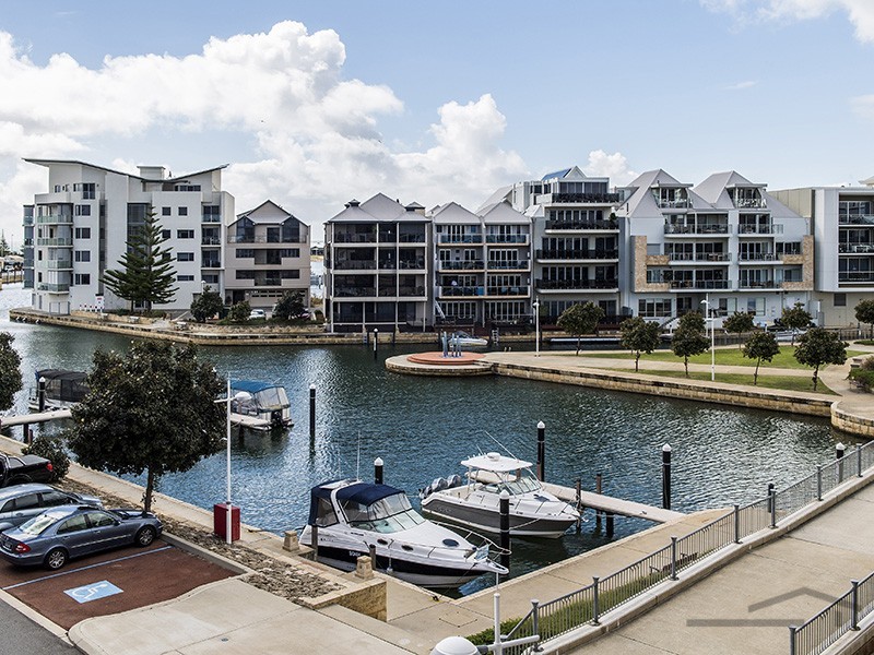 4/27 Treviso Mews, Mandurah WA 6210