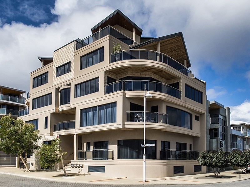 4/27 Treviso Mews, Mandurah WA 6210