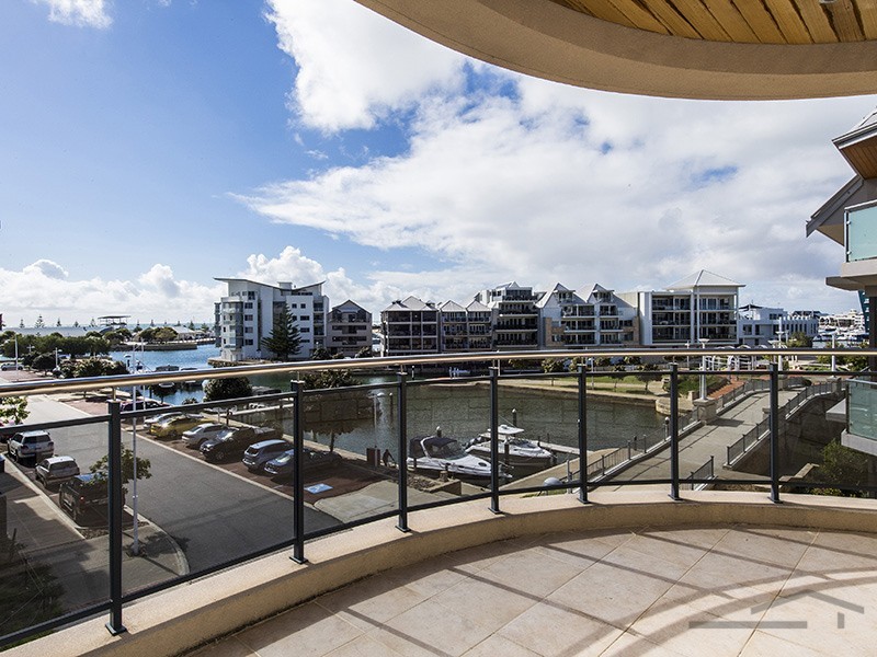 4/27 Treviso Mews, Mandurah WA 6210