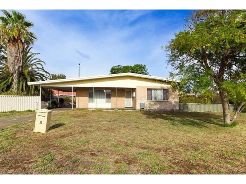5 Forward Street, Mandurah WA 6210