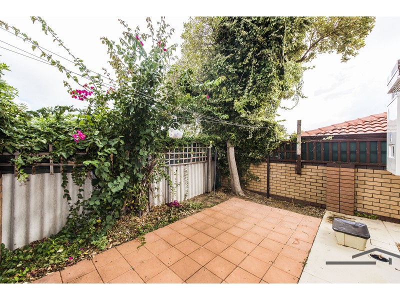 12/8 Creery Street, Dudley Park WA 6210