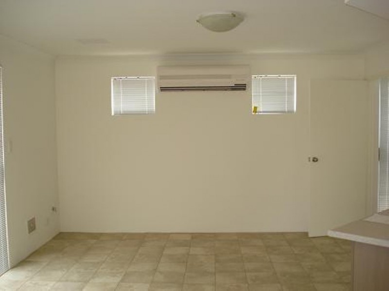 8/56 Randell Street, Mandurah WA 6210