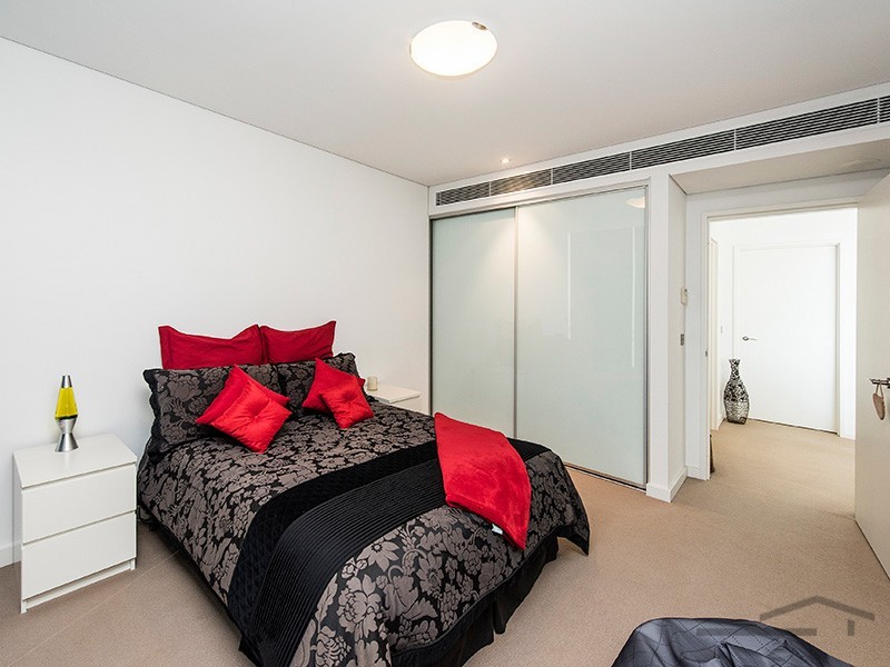 708/1 Marco Polo Drive, Mandurah WA 6210