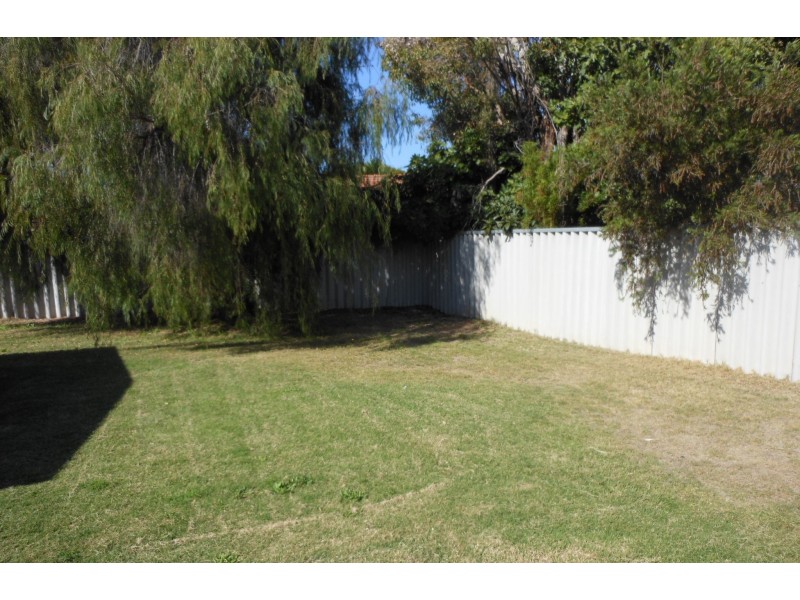 23 Olinda Court, Greenfields WA 6210