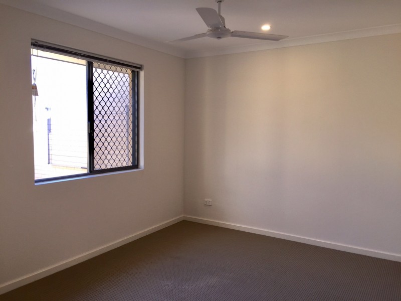 64 Mallina Crescent, Golden Bay WA 6174