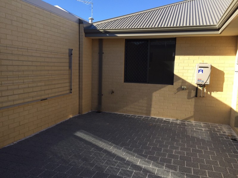 64 Mallina Crescent, Golden Bay WA 6174