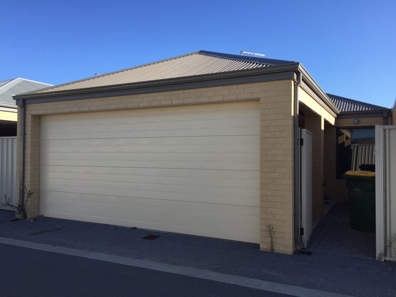 64 Mallina Crescent, Golden Bay WA 6174