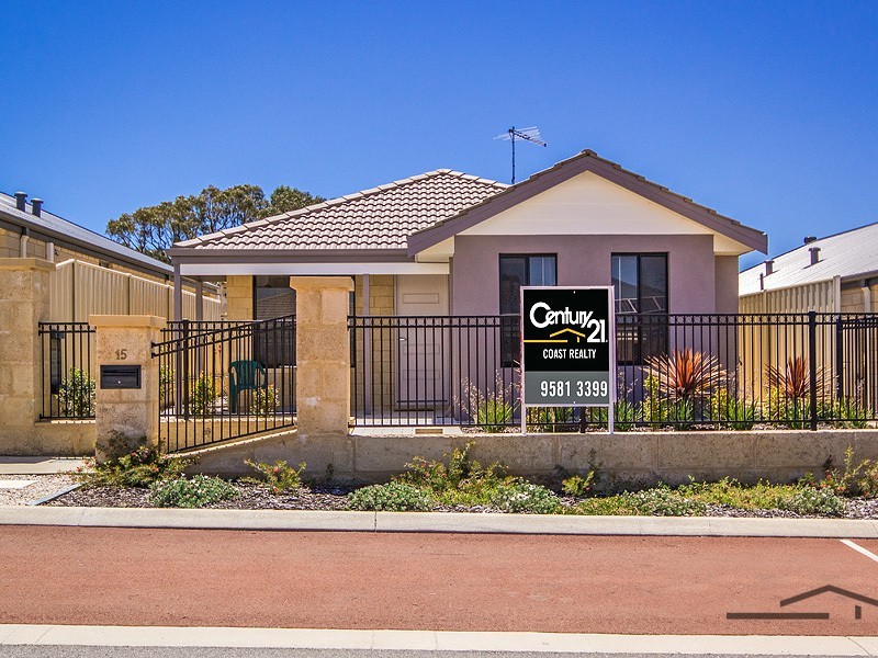 15 Payanna Grange, Lakelands WA 6180