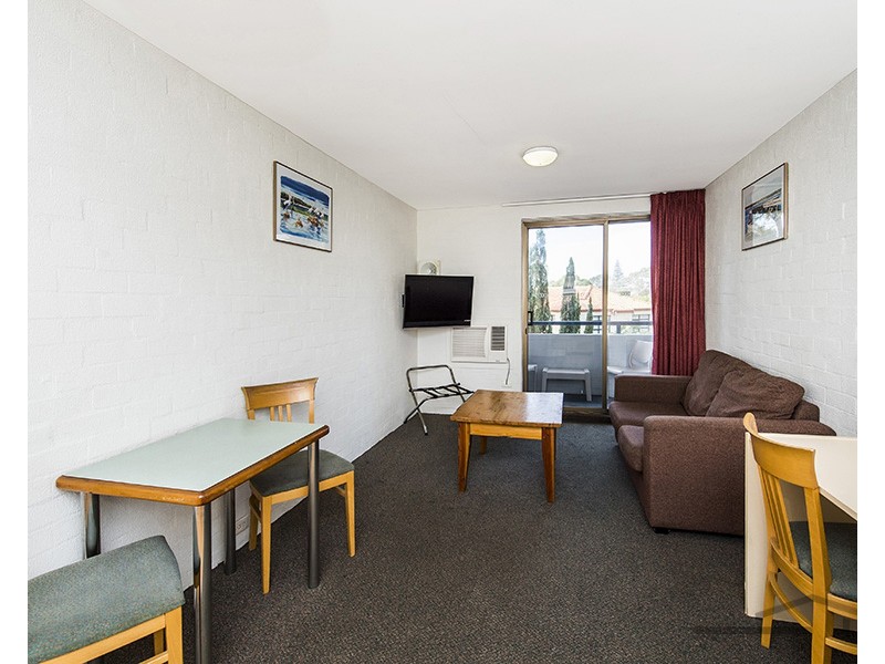 9/65 Ormsby Terrace, Mandurah WA 6210