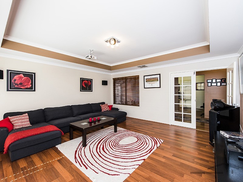 26 Bellavista Parade, Meadow Springs WA 6210