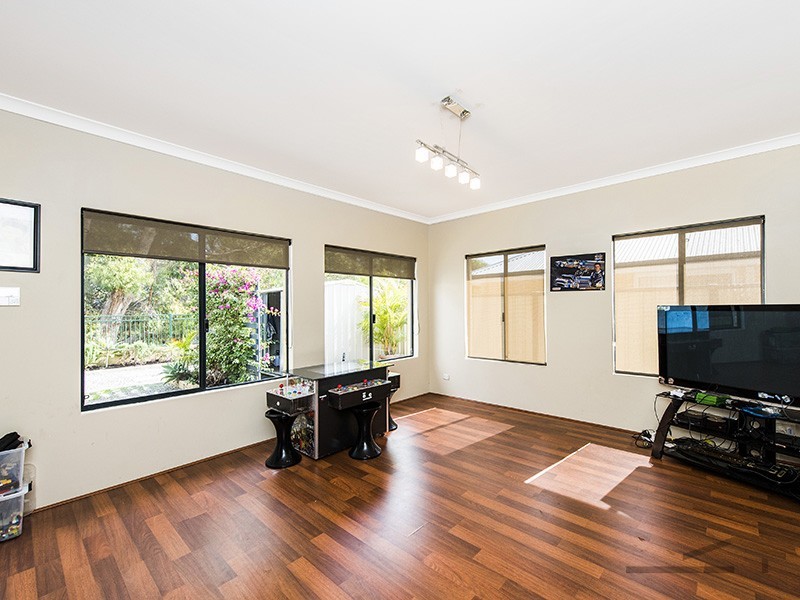 26 Bellavista Parade, Meadow Springs WA 6210