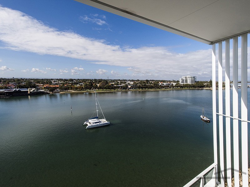 707/1 Marco Polo Drive, Mandurah WA 6210