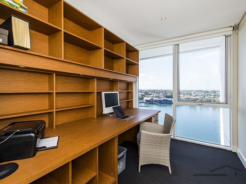 707/1 Marco Polo Drive, Mandurah WA 6210