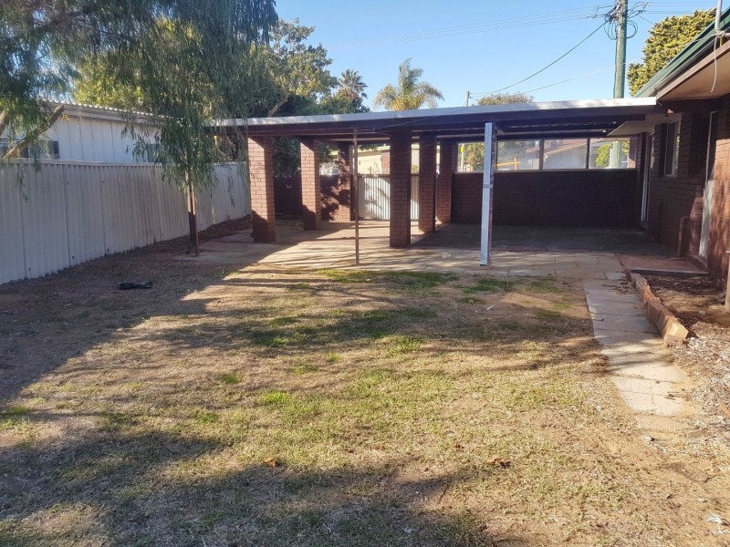 32 Comet Street, Dudley Park WA 6210