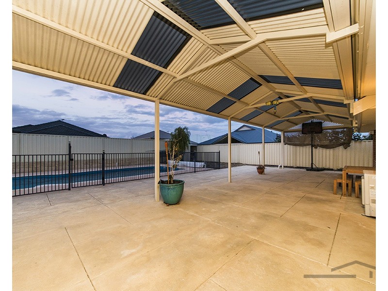 7 Virginia Turn, Madora Bay WA 6210