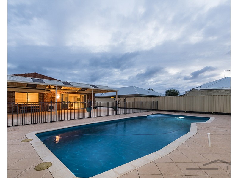 7 Virginia Turn, Madora Bay WA 6210